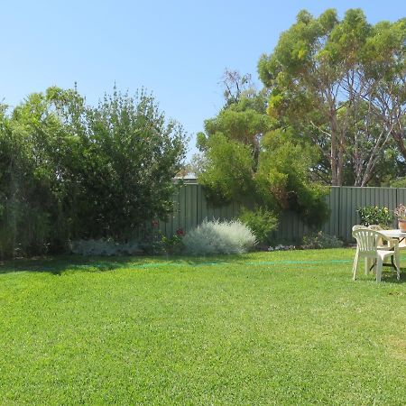 Jurien Beachfront Holiday Units Villa Jurien Bay Exterior photo