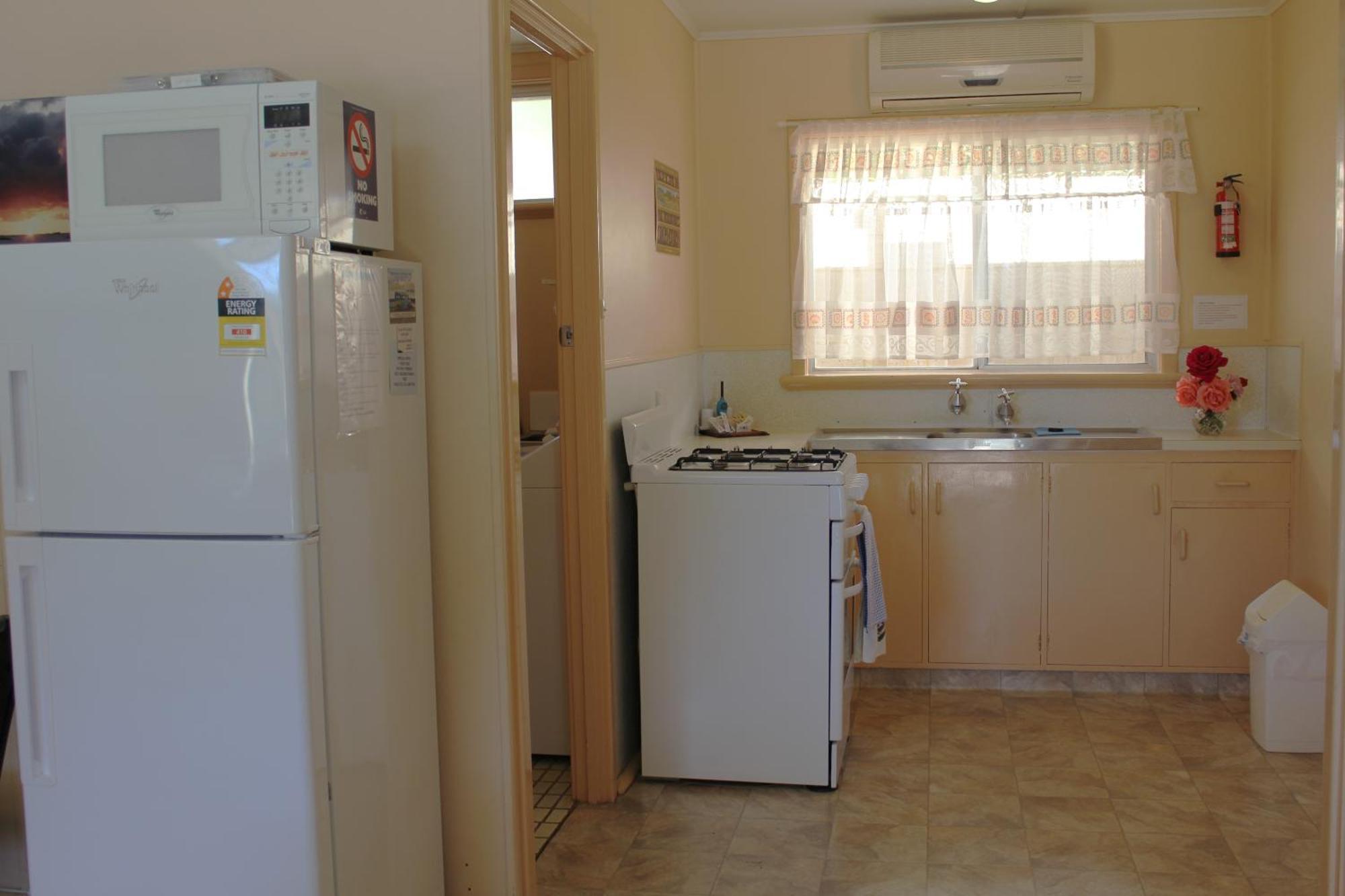 Jurien Beachfront Holiday Units Villa Jurien Bay Exterior photo