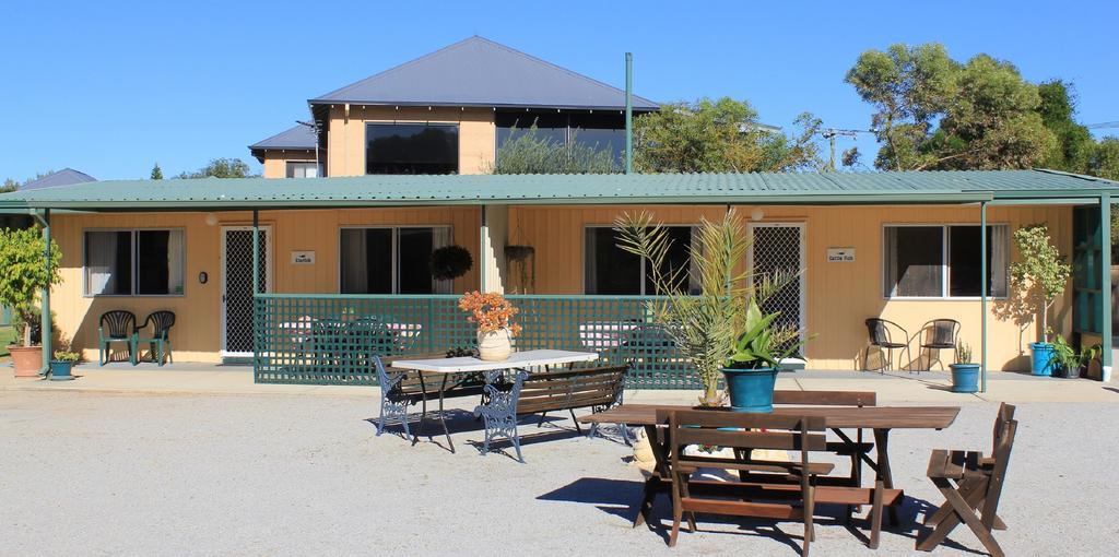 Jurien Beachfront Holiday Units Villa Jurien Bay Exterior photo